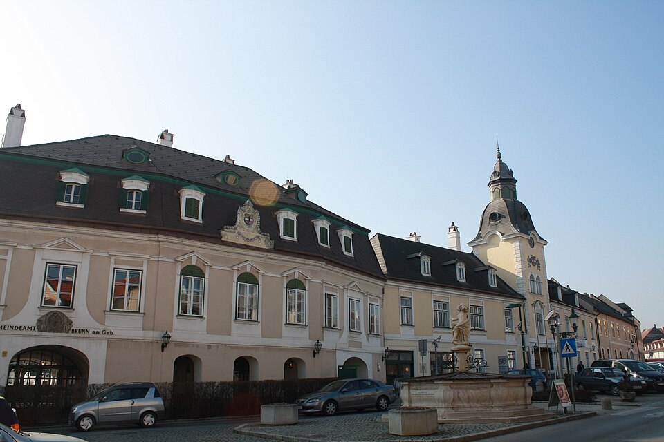 Innenstadt von Brunn am Gebirge, Niederösterreich – Region für Umzugsunternehmen-Vergleich