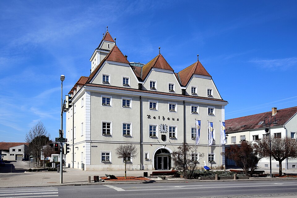 Stadtbild Gänserndorf, Niederösterreich – Umzugsfirmen und Umzugsservice in der Region